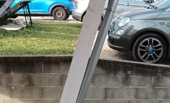 Changement d'un poteau bois - 01170 GEX, Bellegarde-sur-Valserine, Attila Oyonnax